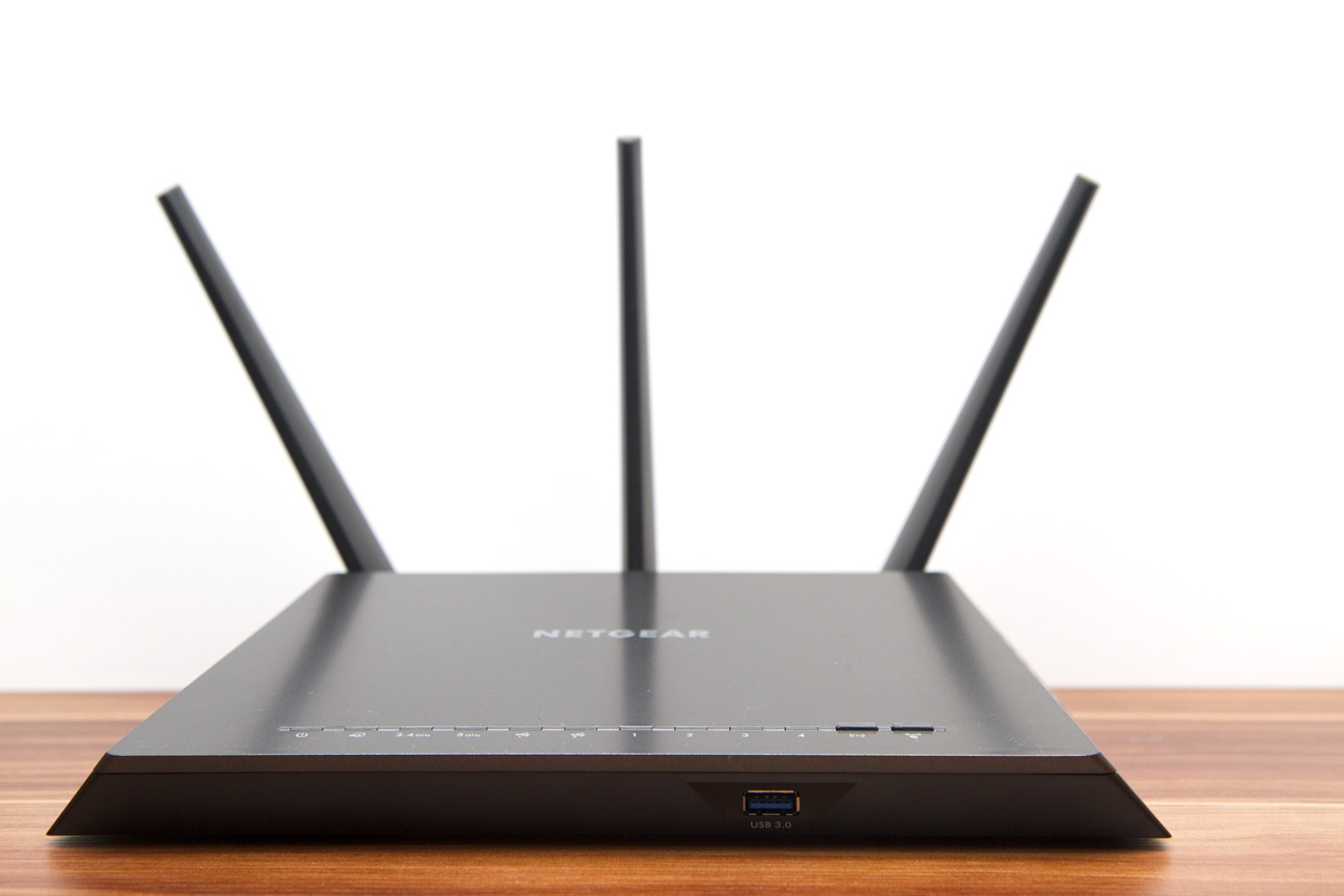 体验夜鹰 Netgear R7000智能无线路由器印象 雷科技