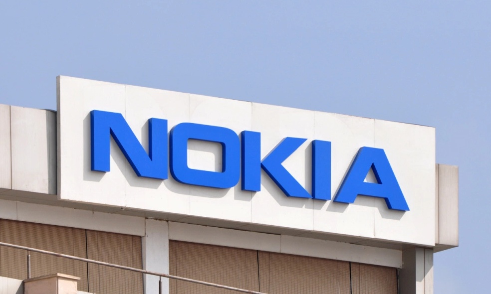  微软 3.5亿美元把 诺基亚 卖了, 诺基亚 还有救吗?