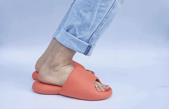 软弹程度堪比椰子鞋,比光脚还舒服