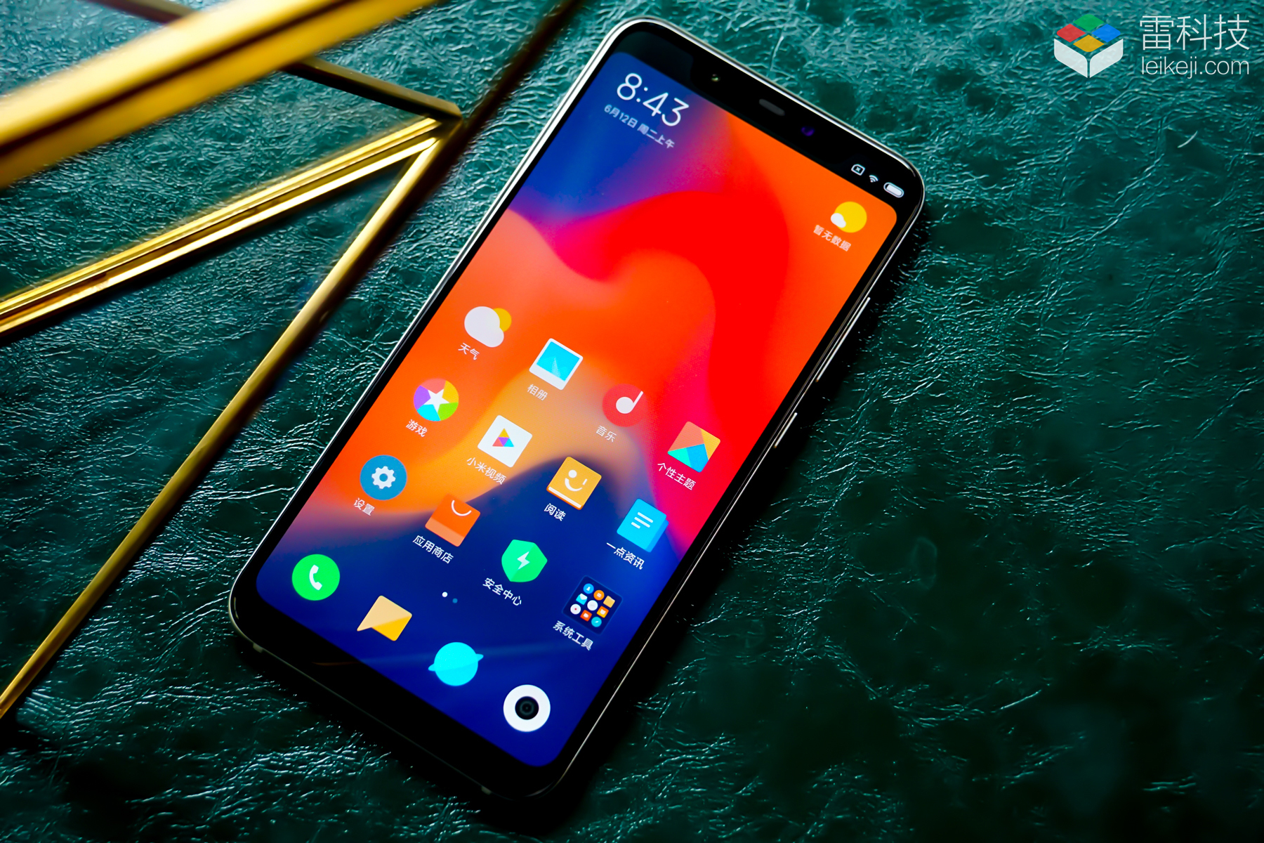 小米8深度评测:最均衡的小米旗舰，但却不只有性价比 - 雷科技