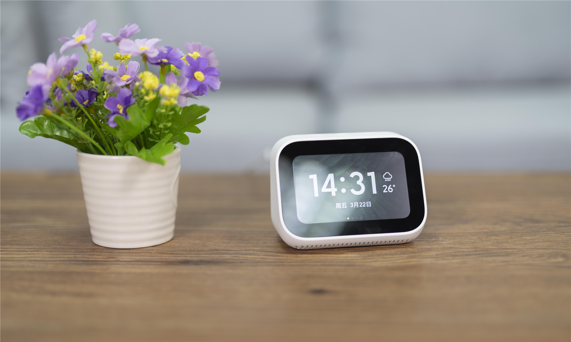 小米小爱触屏音箱评测:可视化的小爱同学，颜值不俗功能齐全