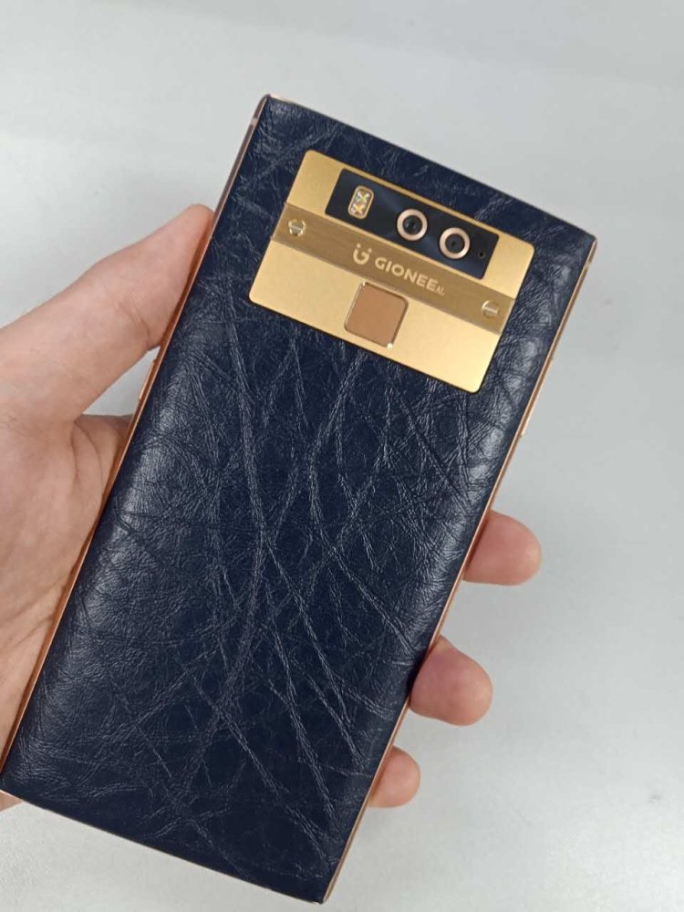 售价要疯!疑似金立M2018曝光:全面屏、双摄、