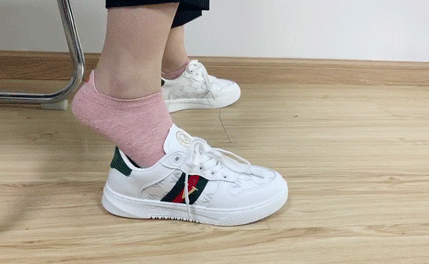 小众时尚不撞款,下雨天不湿鞋