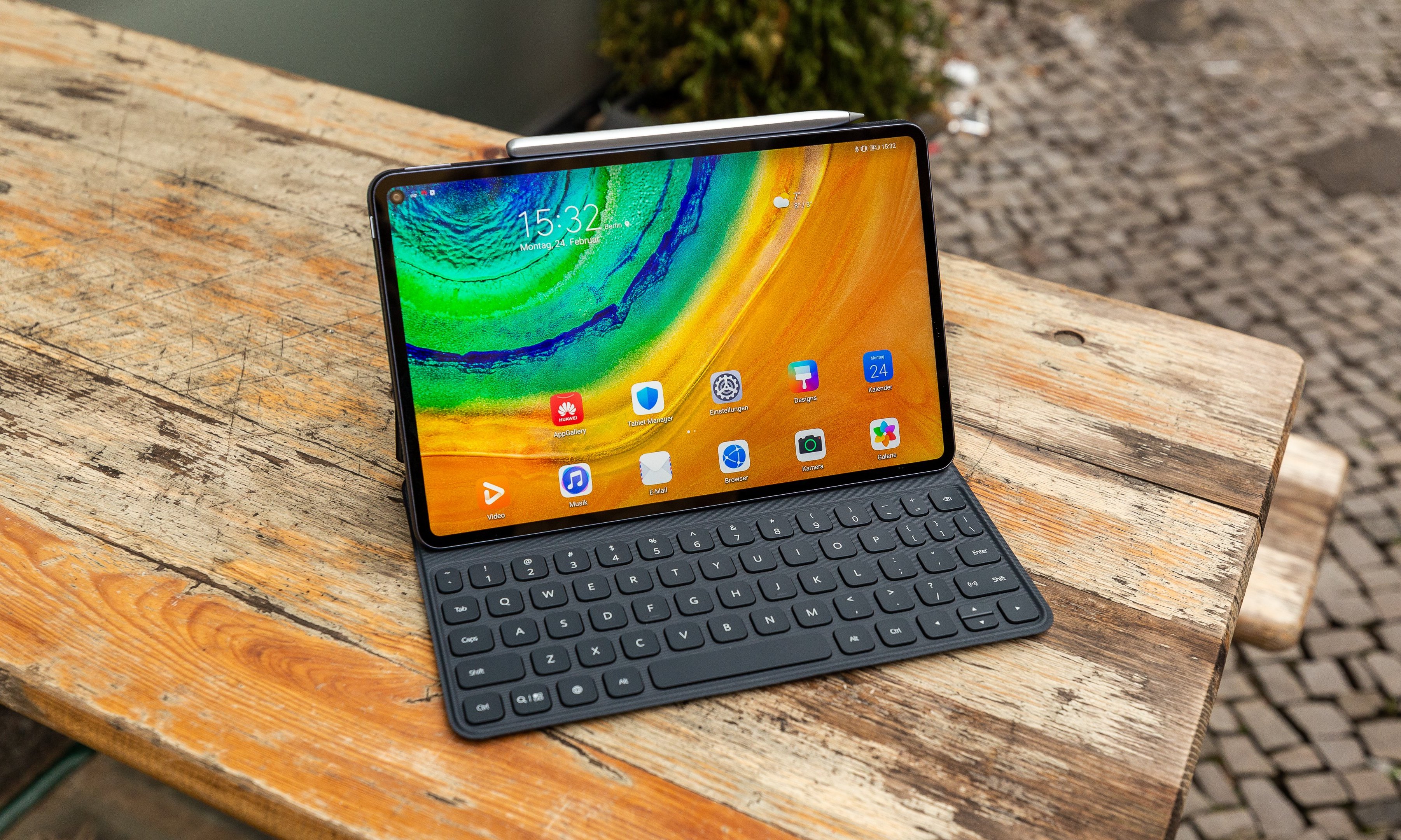 最强安卓平板华为matepadpro来了搭载麒麟990