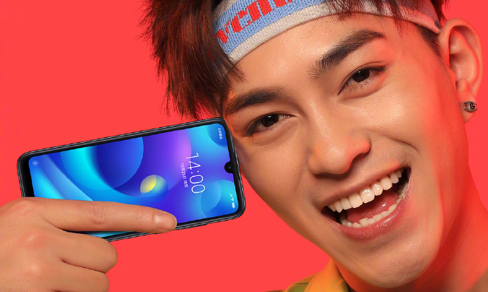 这就是小米Play真面目!附赠流量卡,千元定位用