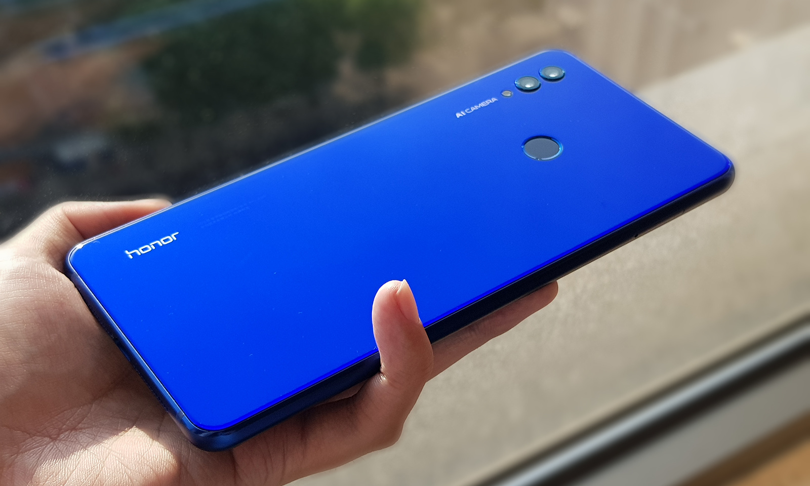 不止大屏!荣耀Note10上手:双Turbo加速+PC级