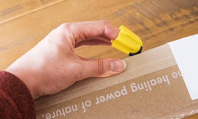 一根手指拆快递!来自英国的拆快递神器,教你拆快递的正确姿势!