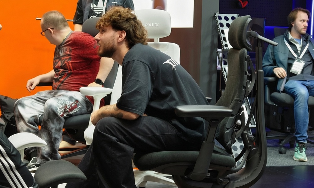 Ergonomic Chair Steals the Show at IFA! Qingxian Maxis Impresses Overseas Audiences, This Chair Is Set to Take Europe by Storm