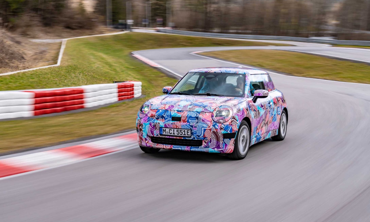 能打得过比亚迪海鸥？宝马新款MINI电车确认：续航400公里