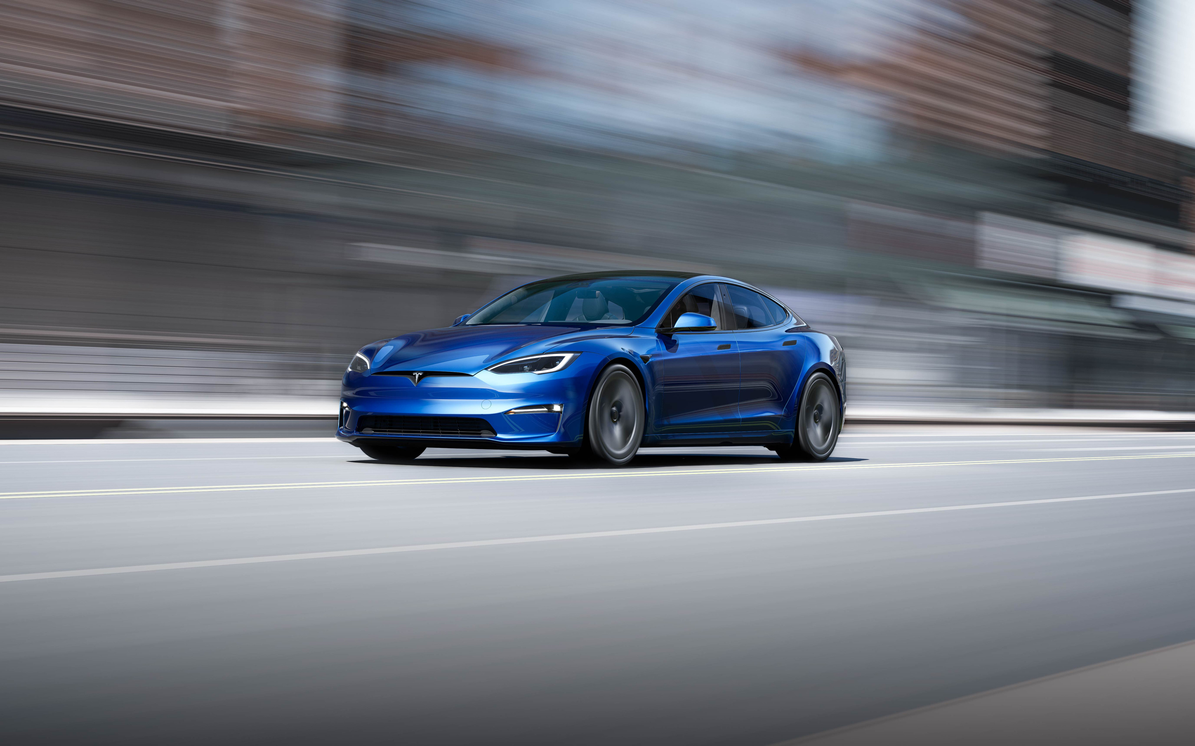 Model-S-Performance-Hero-Desktop-LHD.jpg