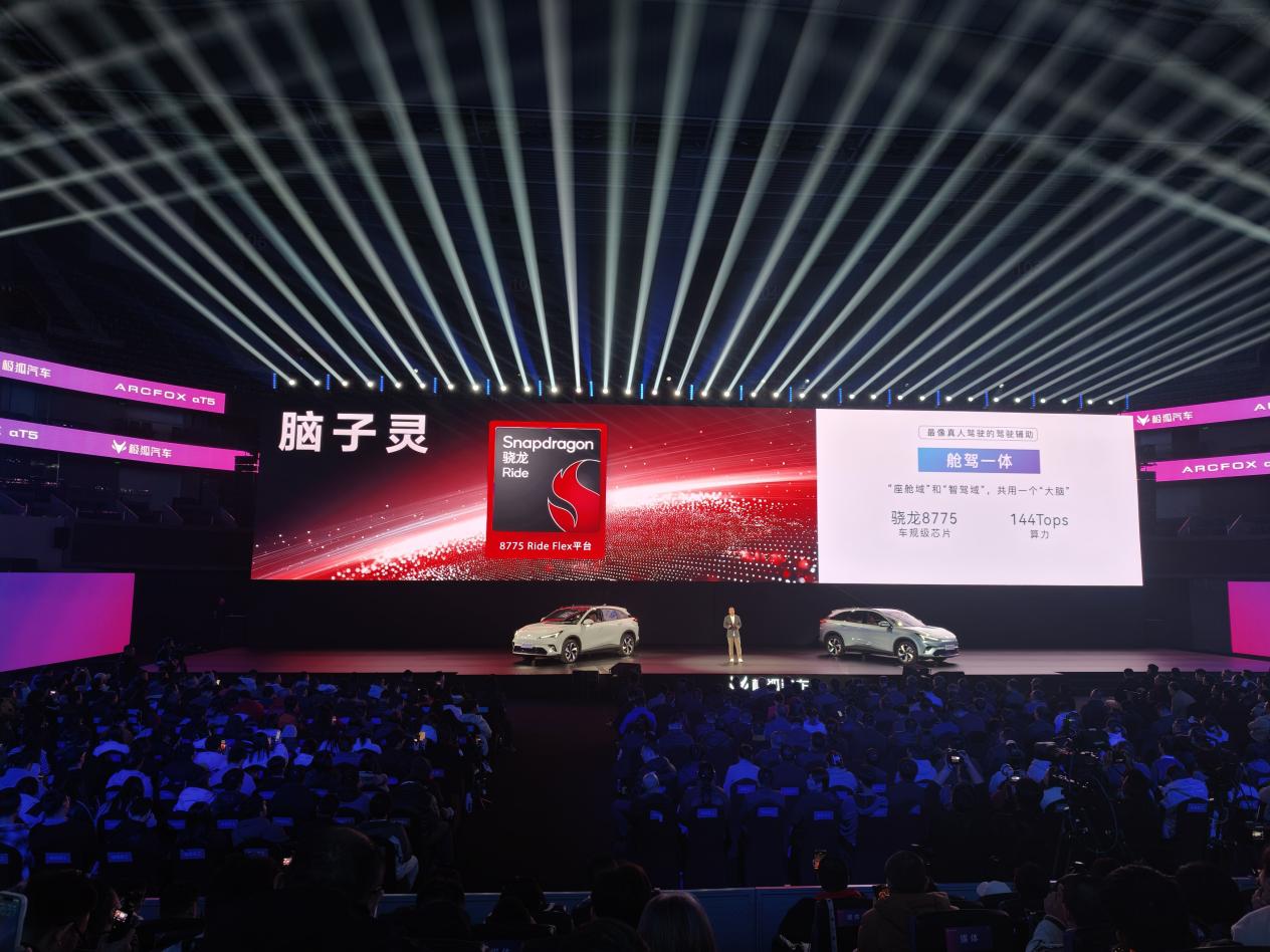 8311d503128e5352968e5051f0e9af9e