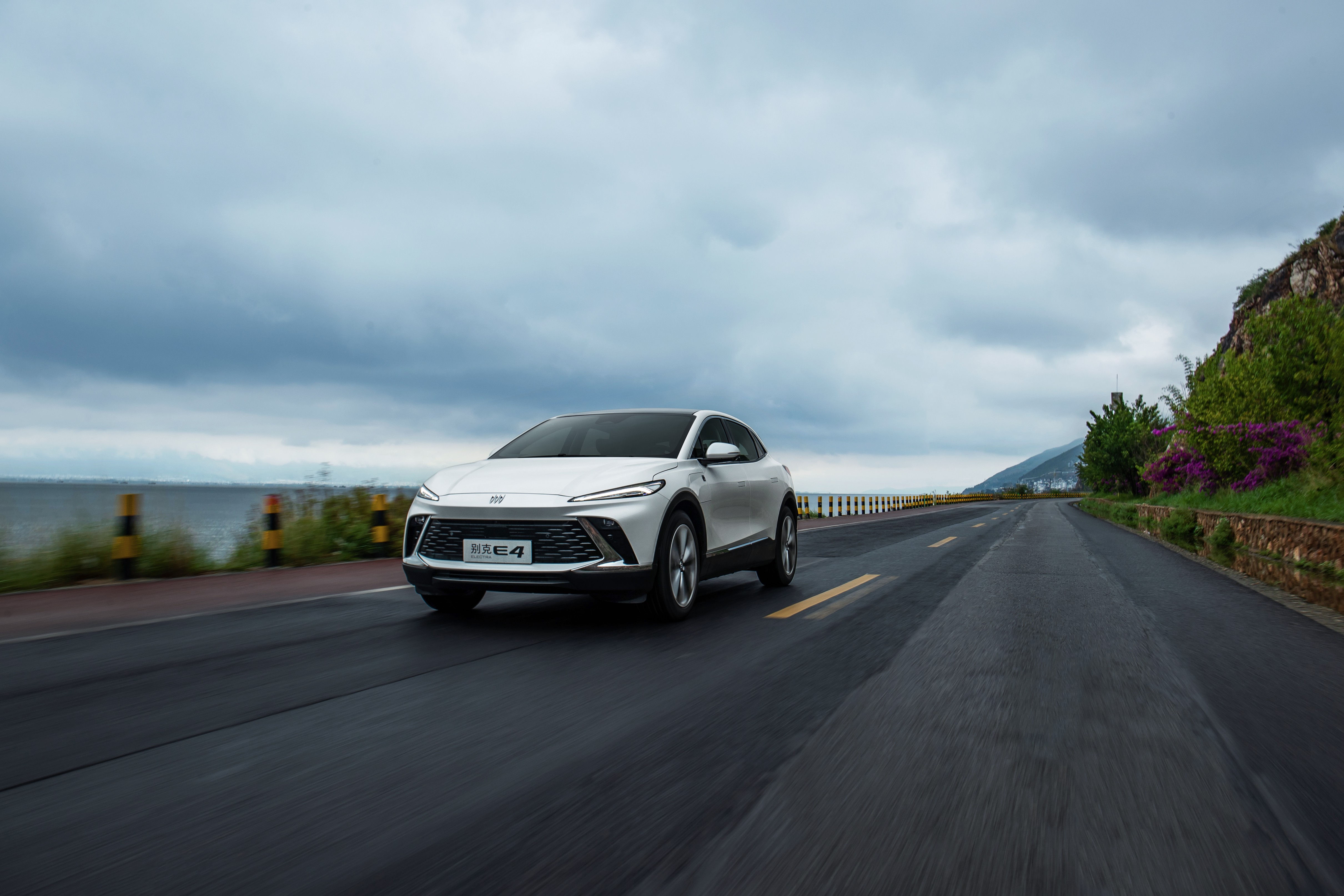 别克ELECTRA E4-1(1).jpg