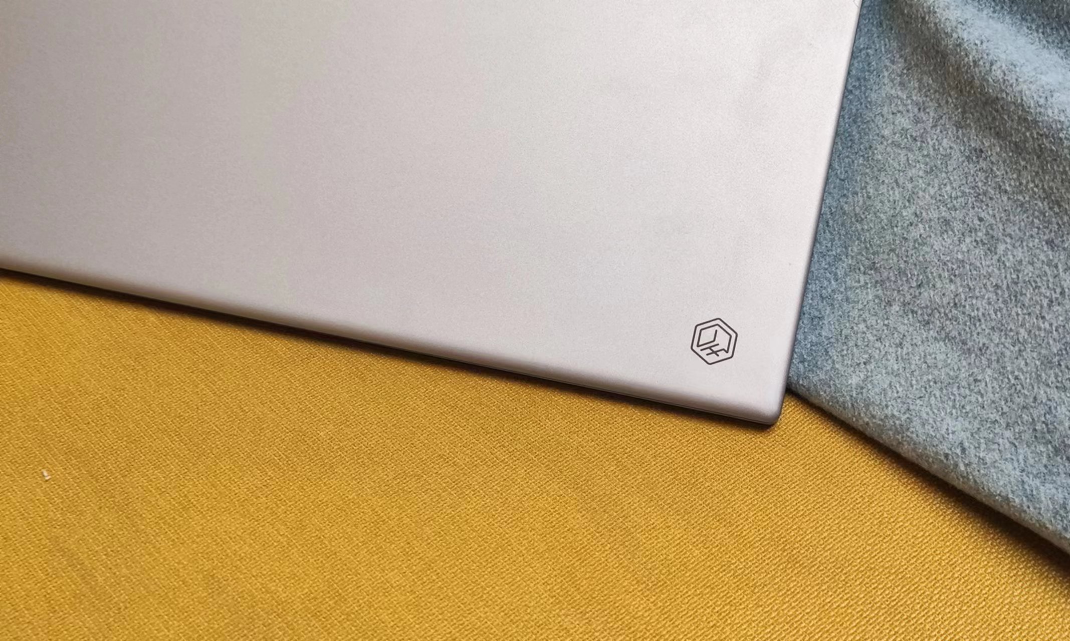 千元轻薄本体验：可用性不低，笔记本行业加速内卷