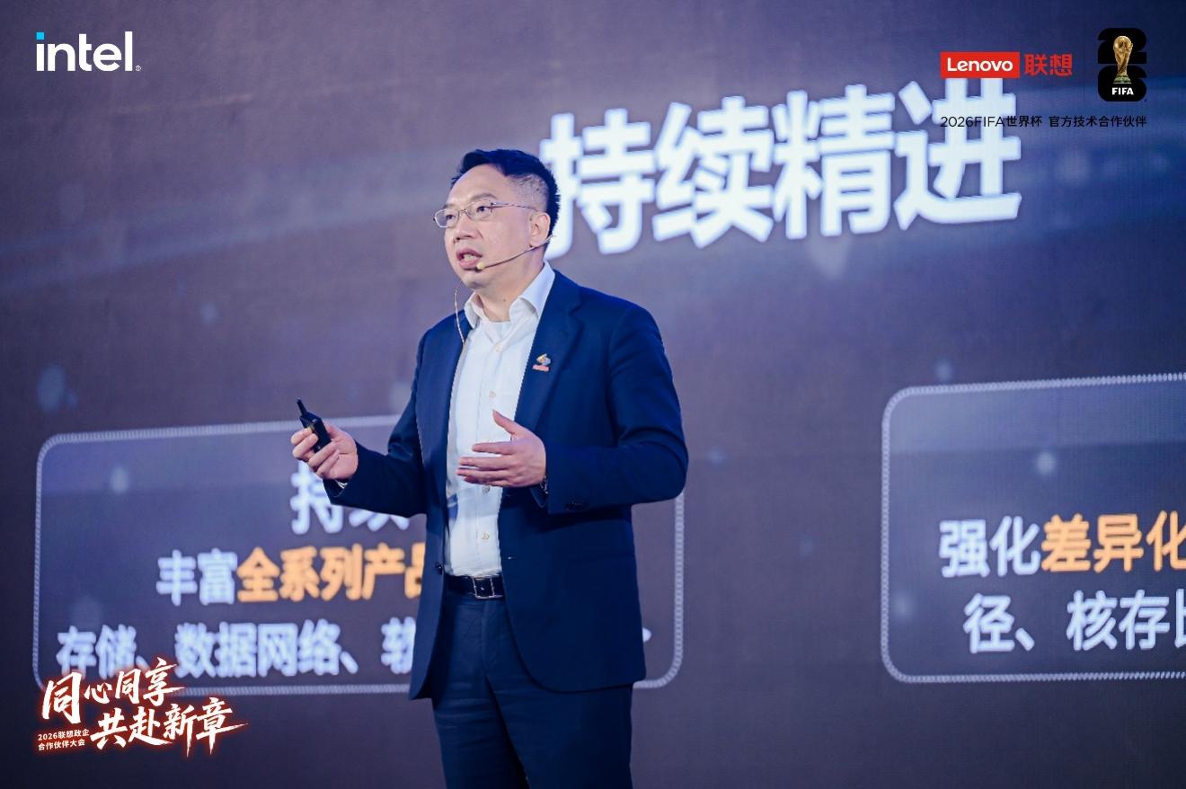 男人的照片上写着字

AI 生成的内容可能不正确。