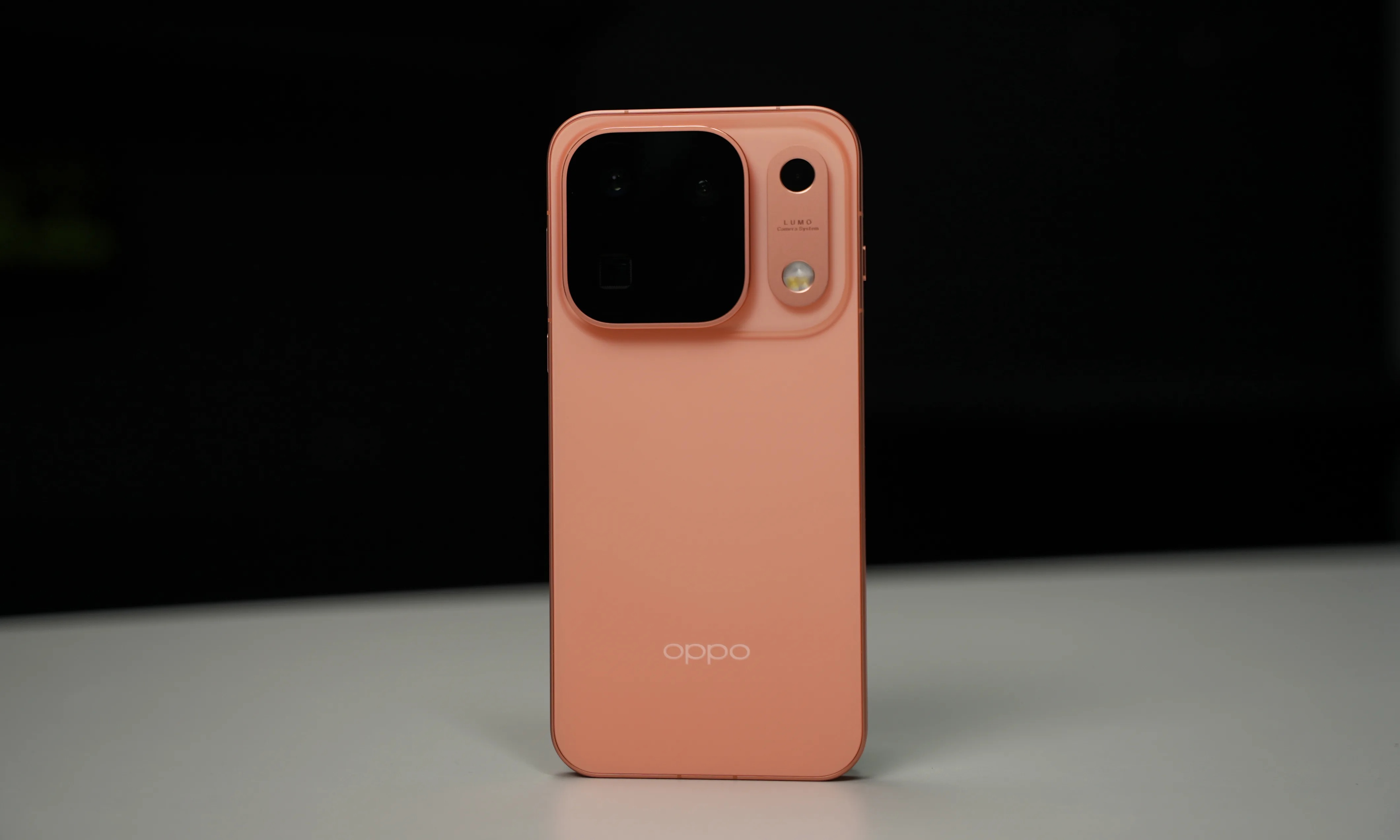 OPPO Find X10 Pro Max影像评测：适合小白扫街，唯一“全两亿”不是吹的