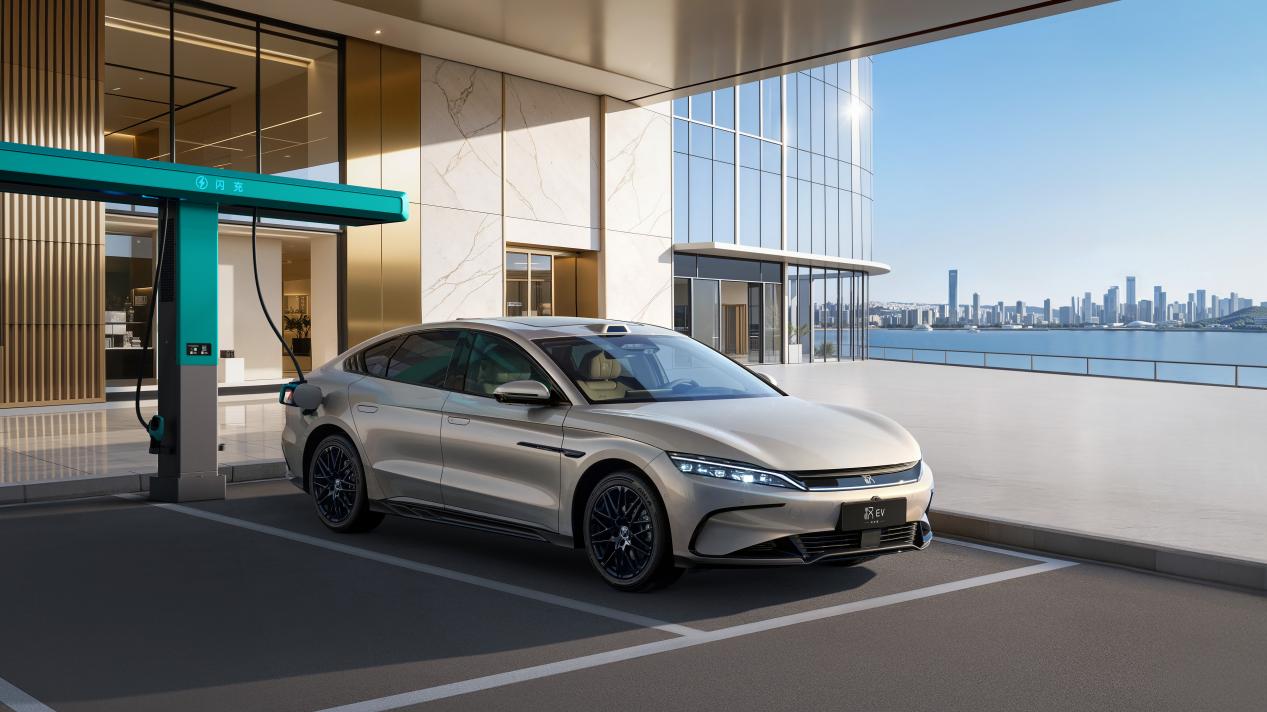 /Users/hathaway/Desktop/20260309汉EV-闪充KV-都市a001交稿.jpg20260309汉EV-闪充KV-都市a001交稿