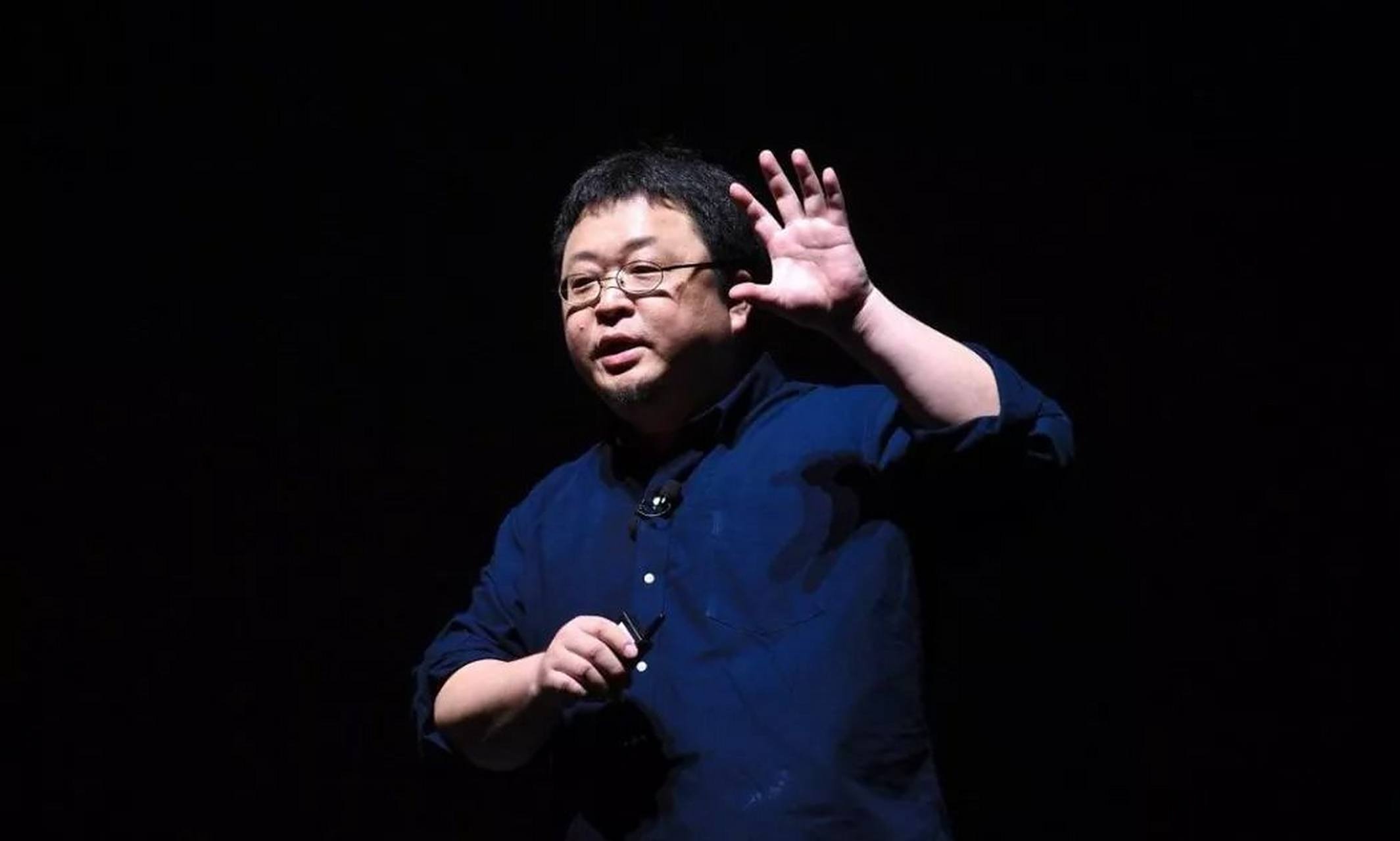 西贝赶紧与罗永浩和解，立刻马上！