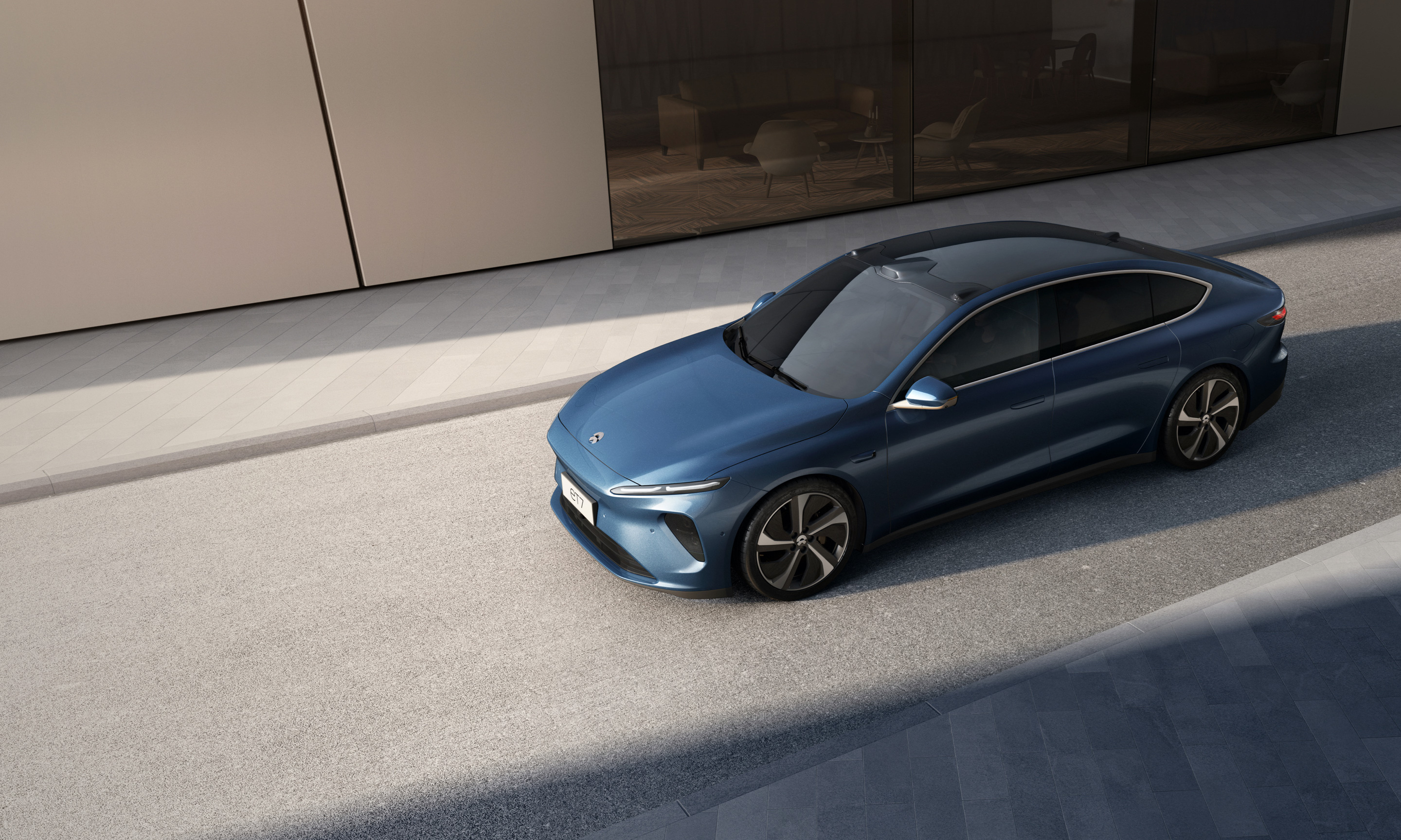 续航1000公里，解决不了电车的续航焦虑