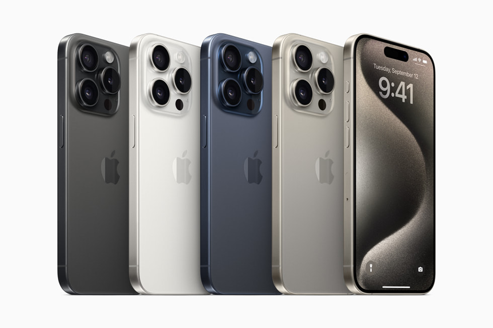 Apple-iPhone-15-Pro-lineup-color-lineup-geo-230912_big.jpg.large.jpg