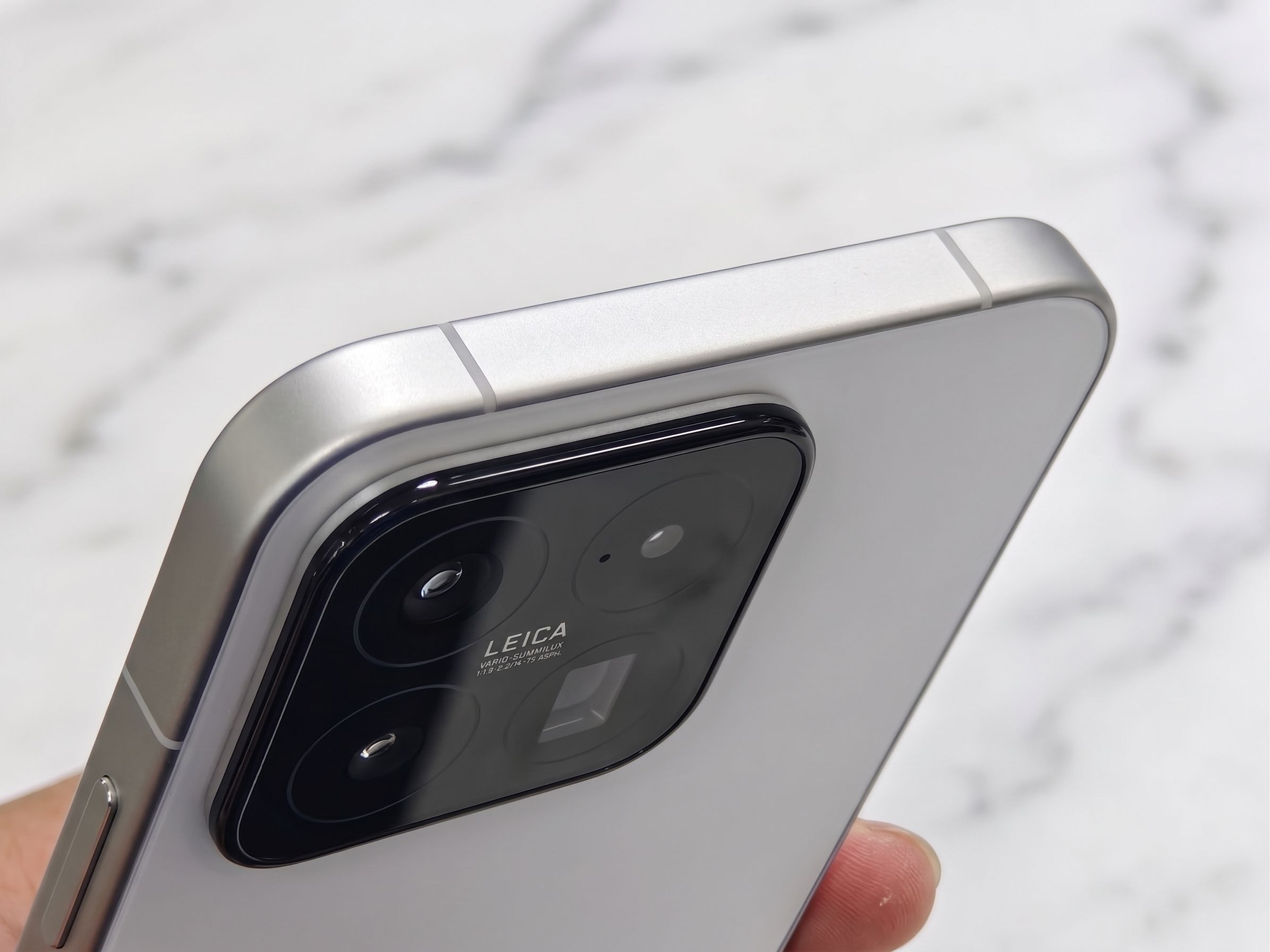 Gemini_Generated_Image_lb3ae1lb3ae1lb3a.jpg