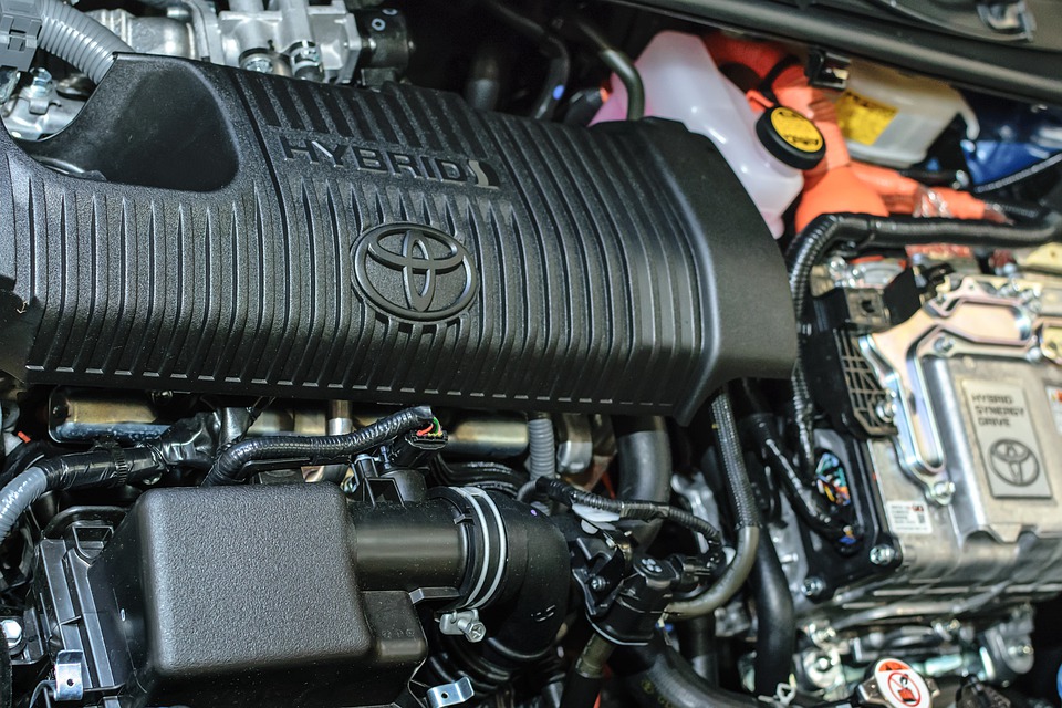 hybrid-car-2503566_960_720.jpg
