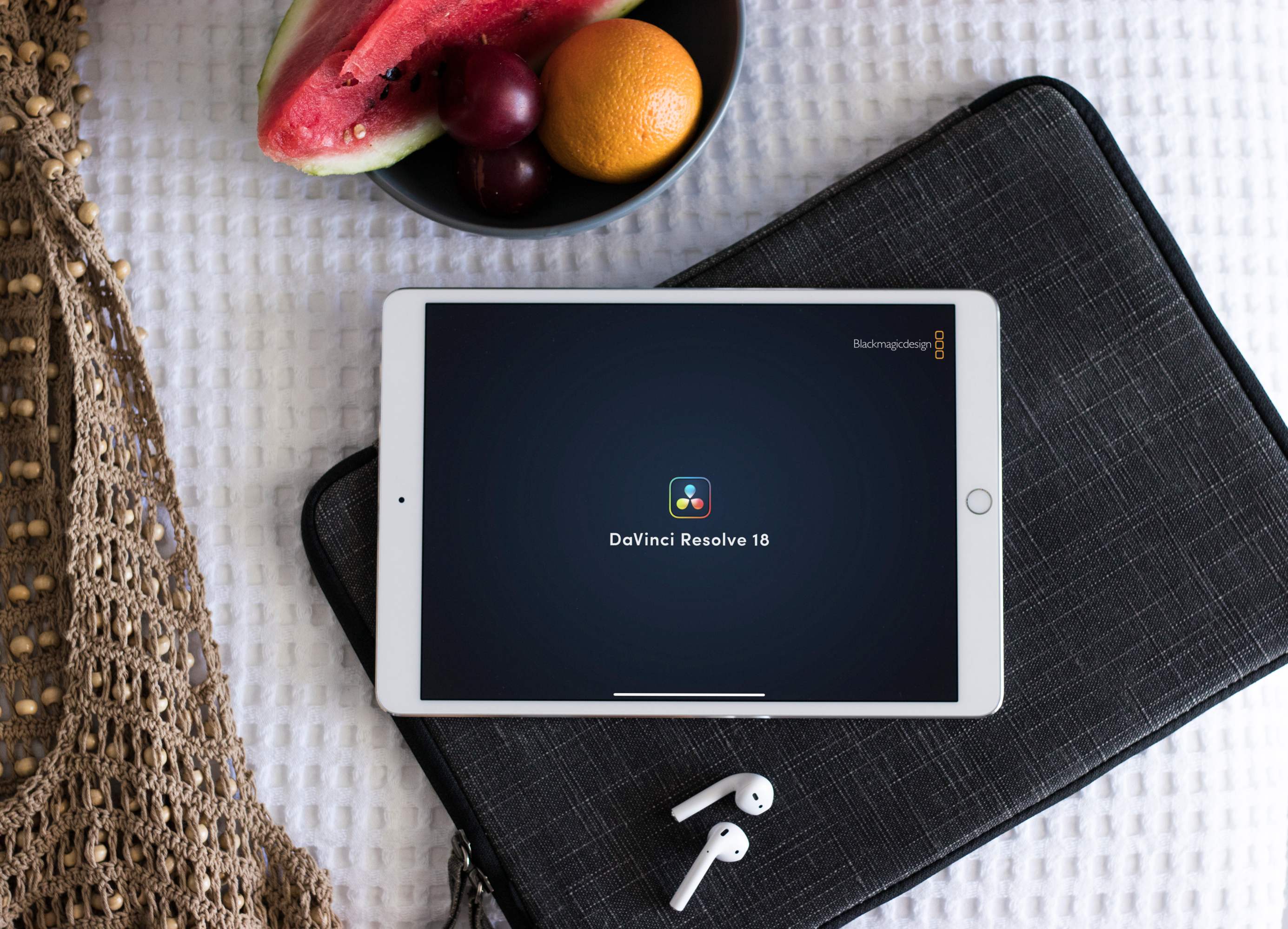 IMG_7448 Top view of iPad Pro.jpg