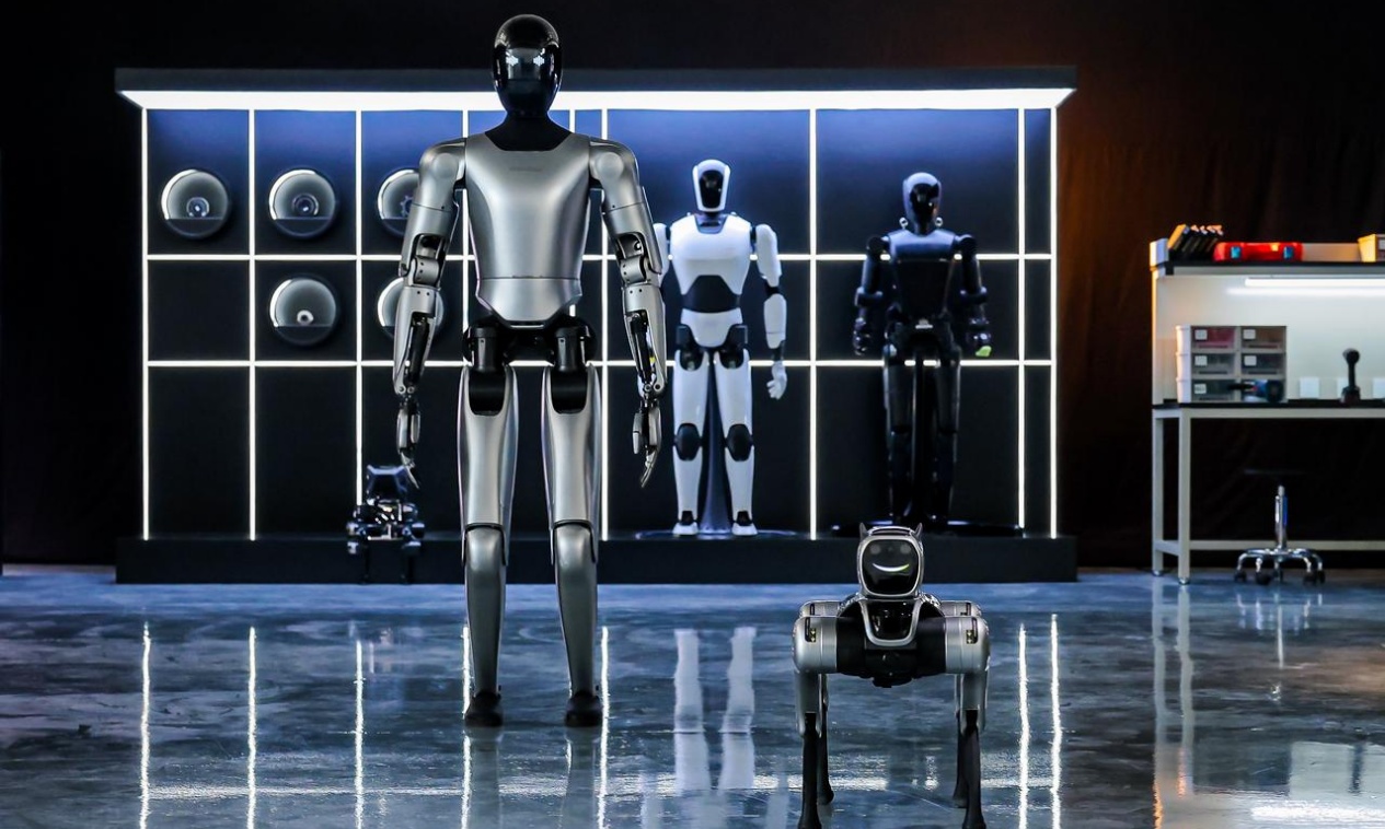 魔法原子公布2025机器人战略：覆盖全场景，向走进千家万户努力