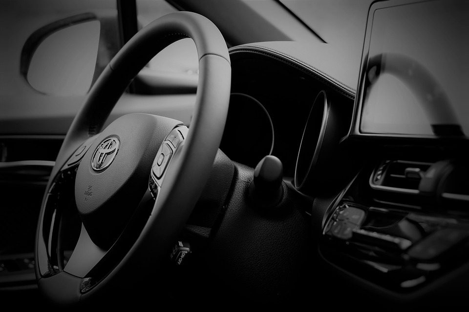toyota-c-hr-2931733_960_720.jpg