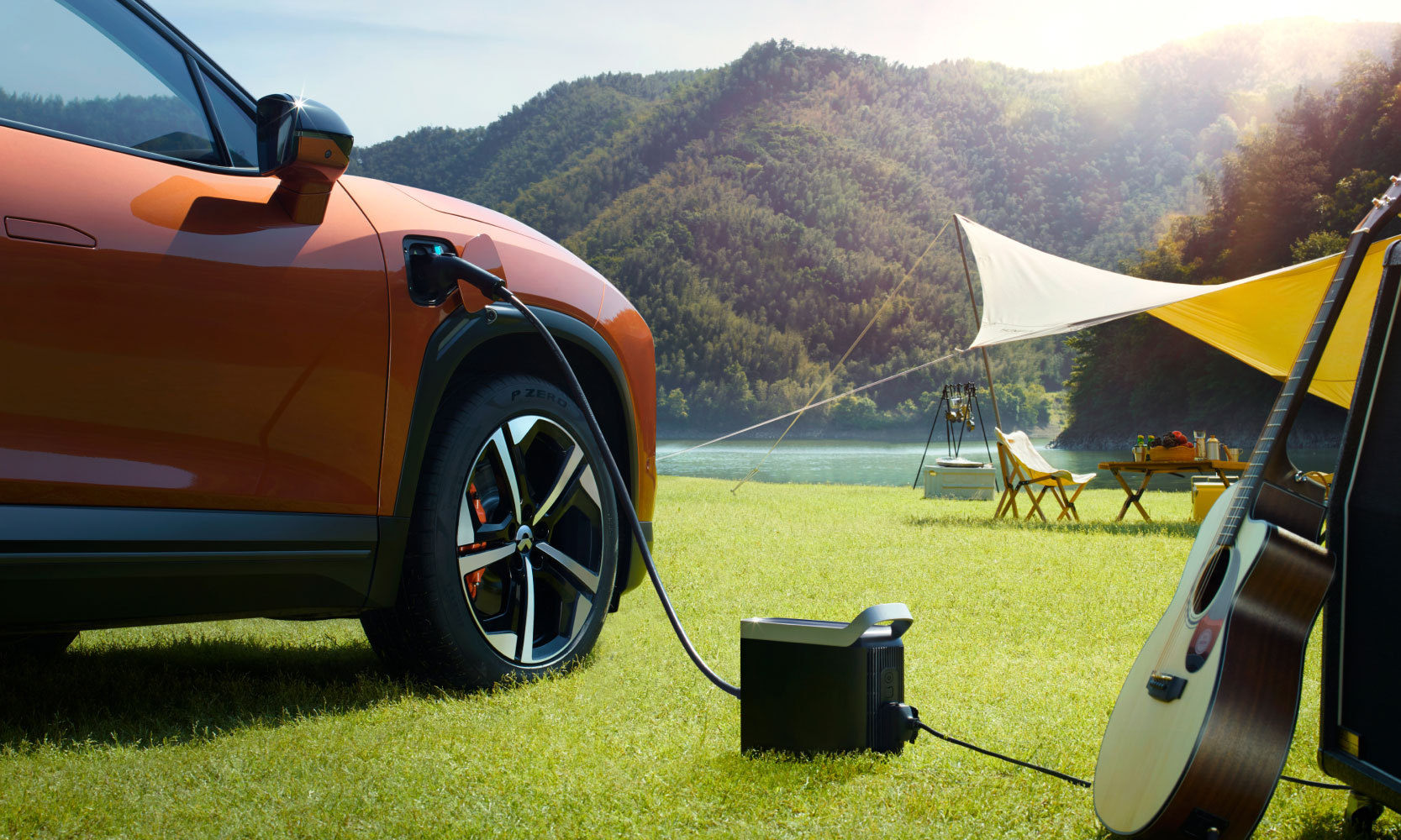 不跟苹果竞争？李斌回应蔚来造手机：卖几十万台就行