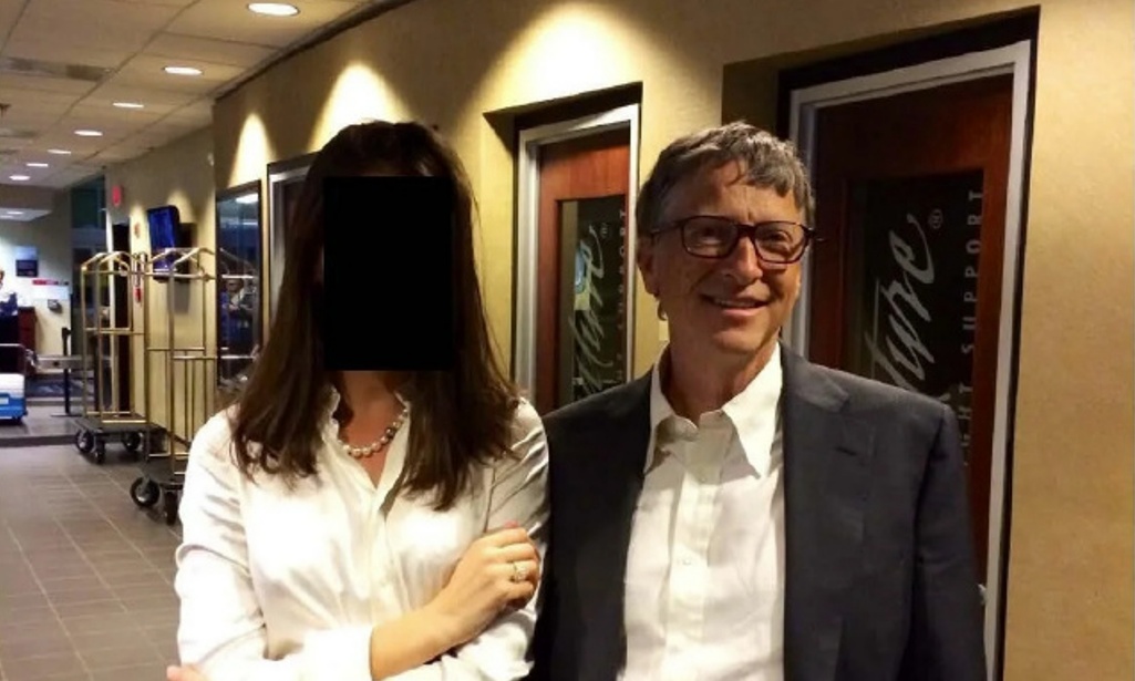 68张新照炸出首富比尔盖茨！爱泼斯坦案再曝料，网友怒喷衣冠禽兽