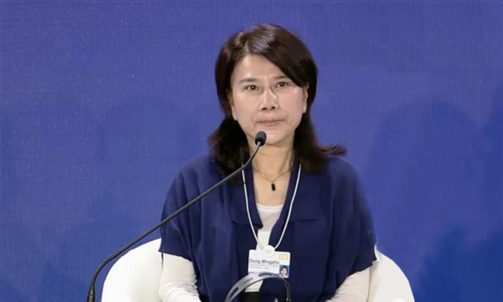 董明珠豪掷111.7亿分红回馈投资者，雷军又被拉出来对比？
