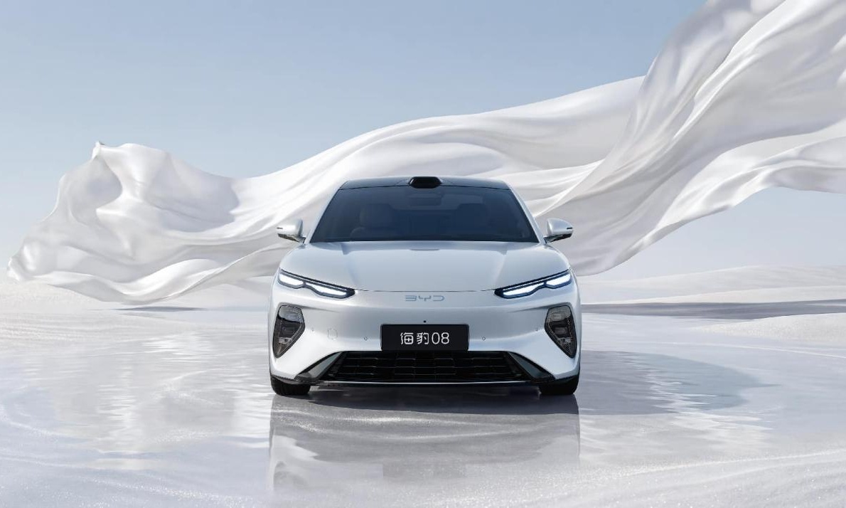 比亚迪海洋网三车齐发：兆瓦闪充「交付即用」，16万级市场要变天了？