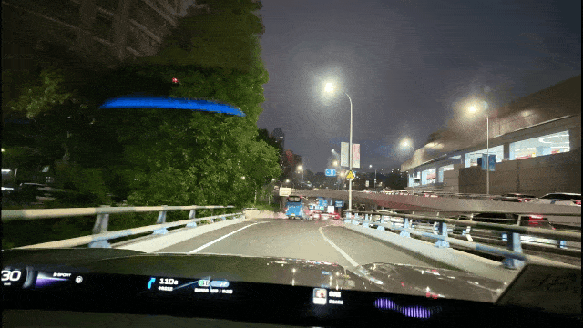 左右夹击.gif