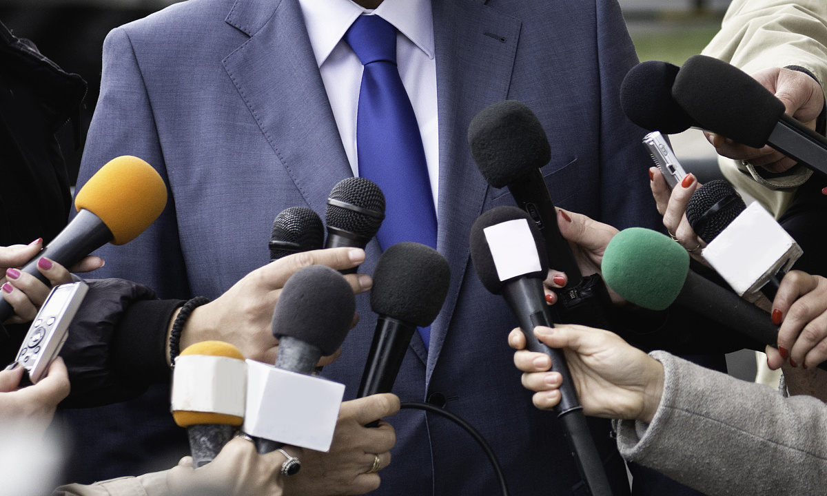 苏炳添不用小米手机被喷？这误会开太大了！