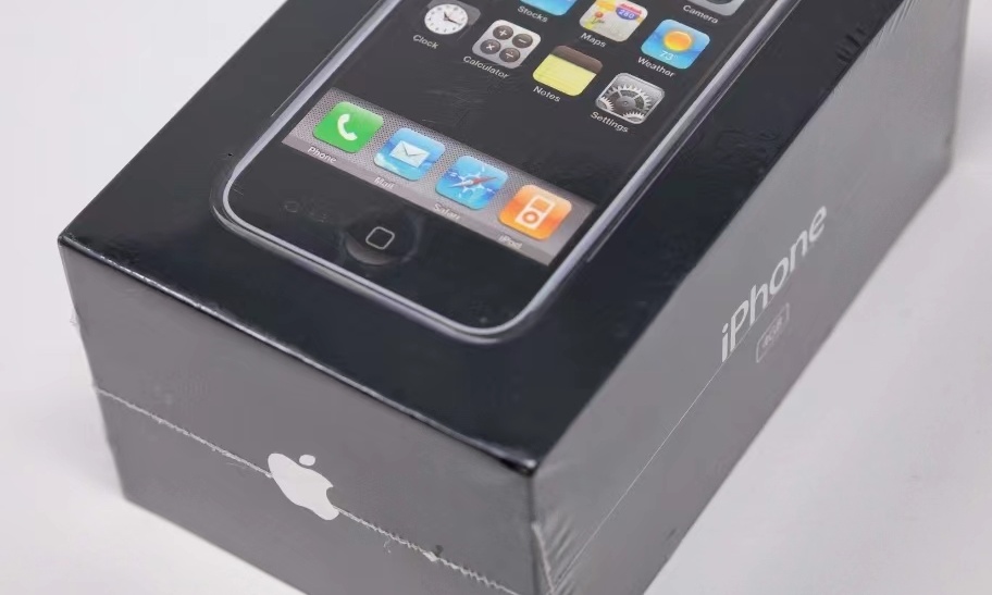初代未拆封iPhone亮相拍卖会：拍出14万美元天价！