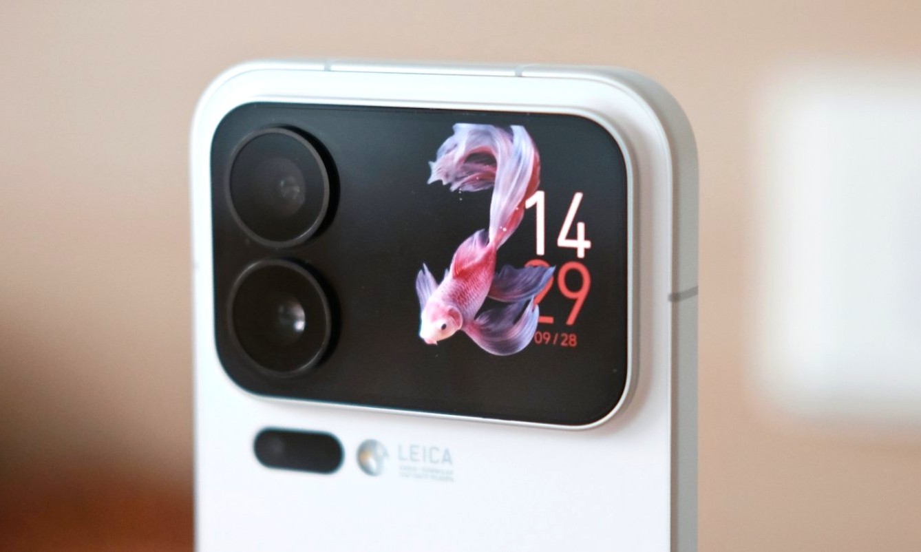 小米18系列配置曝光/折叠屏iPhone开始试产/OpenAI拟于第四季度IPO