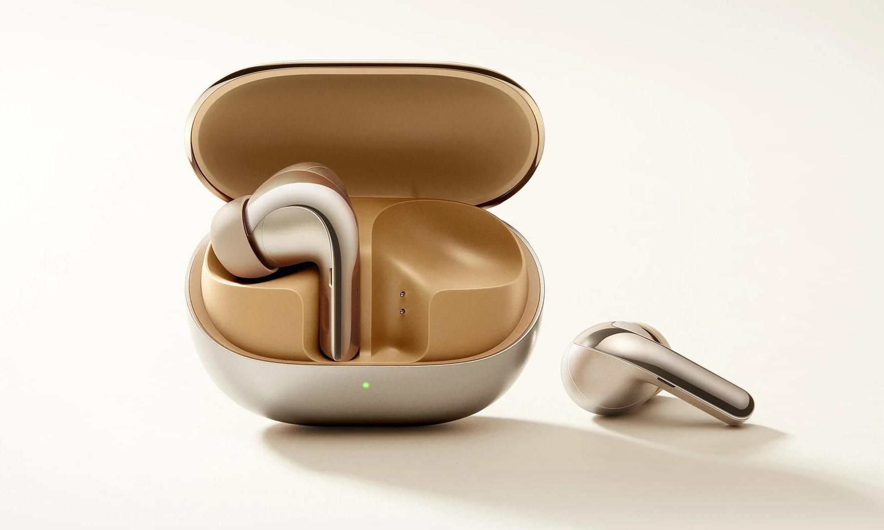 小米拿下TWS耳机销冠，又一次靠性价比平替赢了？