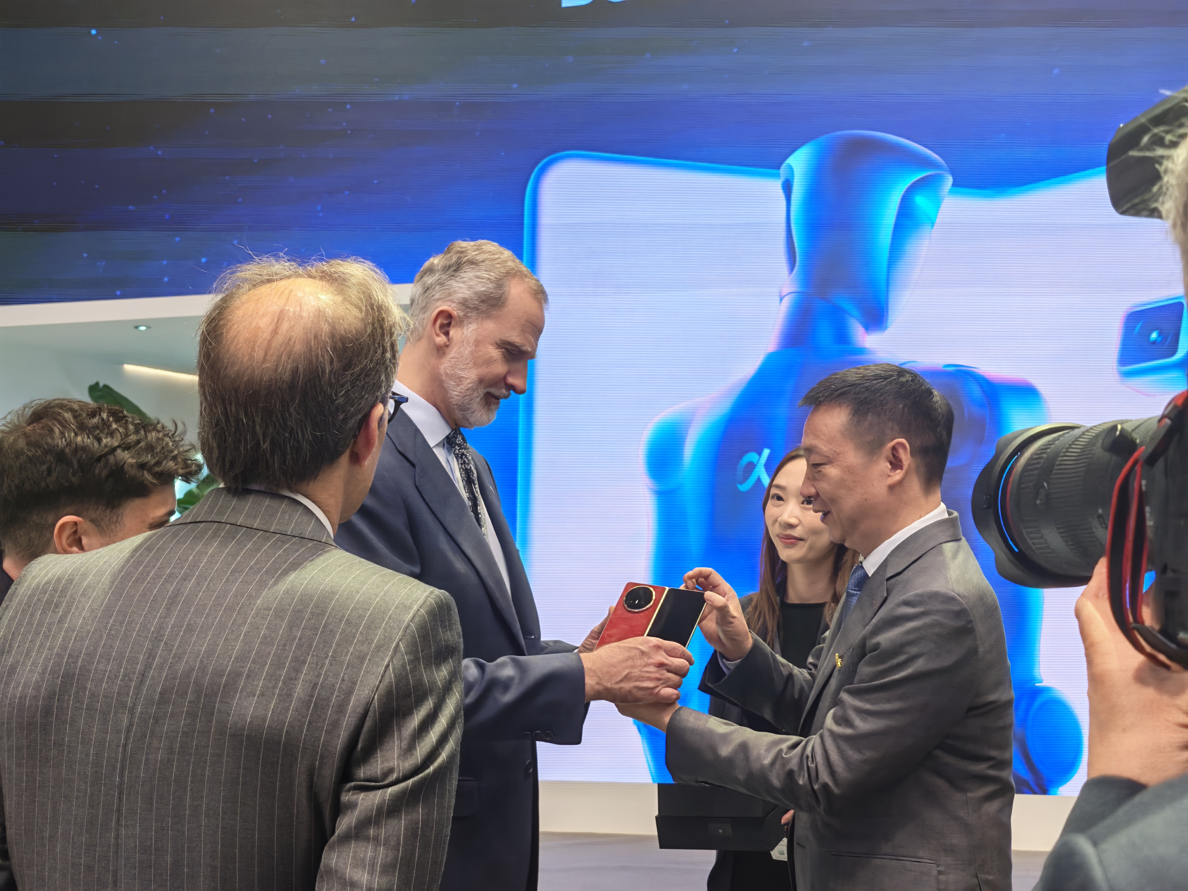 c8d19eb08574e92ef788f626cd8fb958