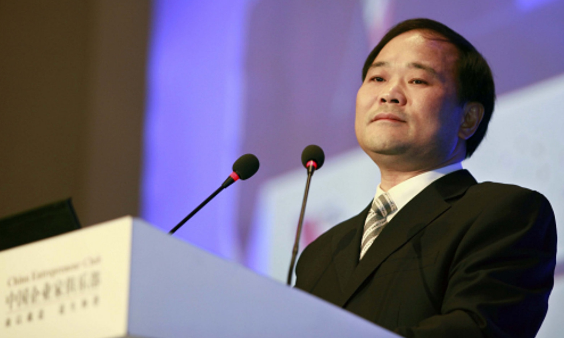 李书福被坑惨了!14亿投资极星5个月亏一半,到底栽在哪?