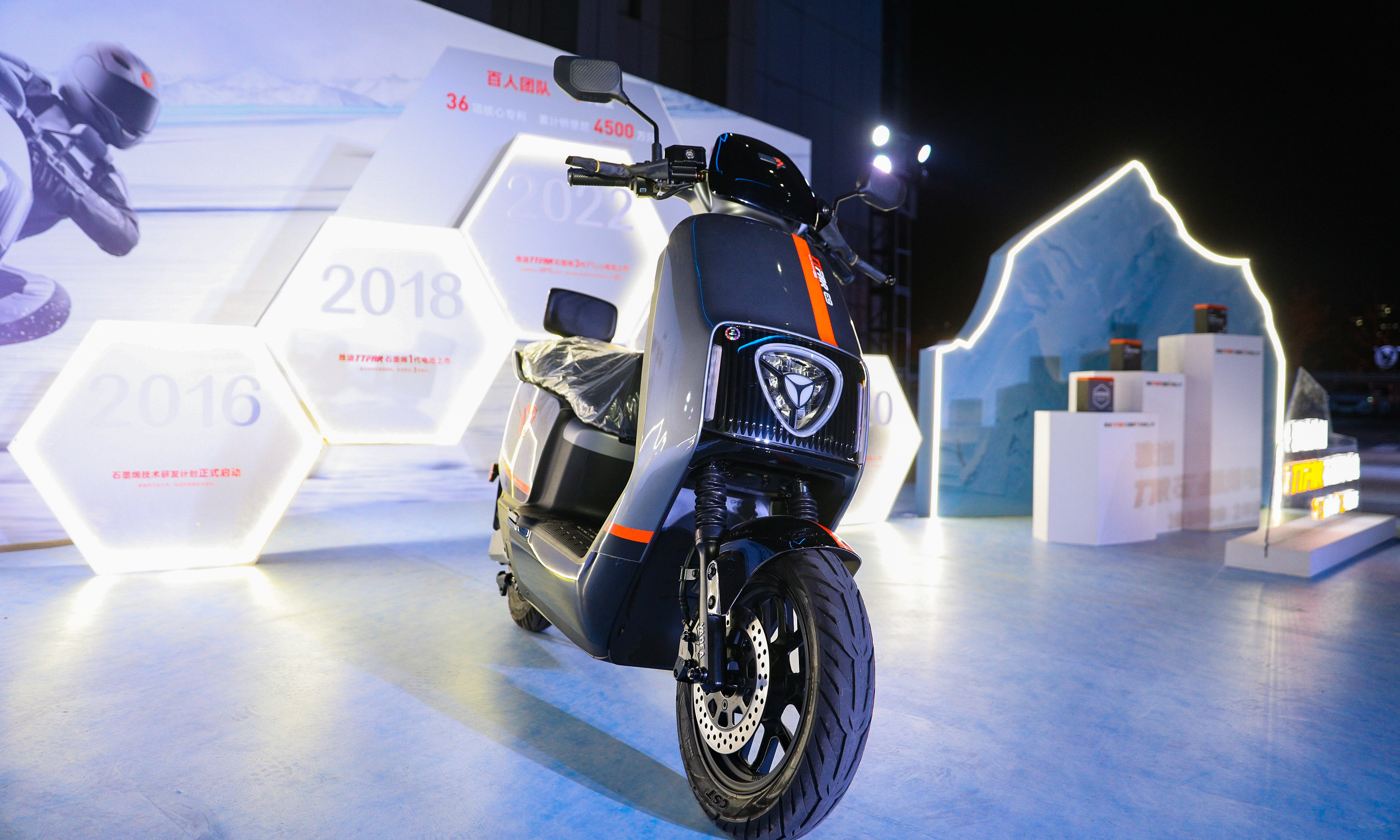 让撒贝宁惊呼“不可思议”的黑科技，到底是什么？