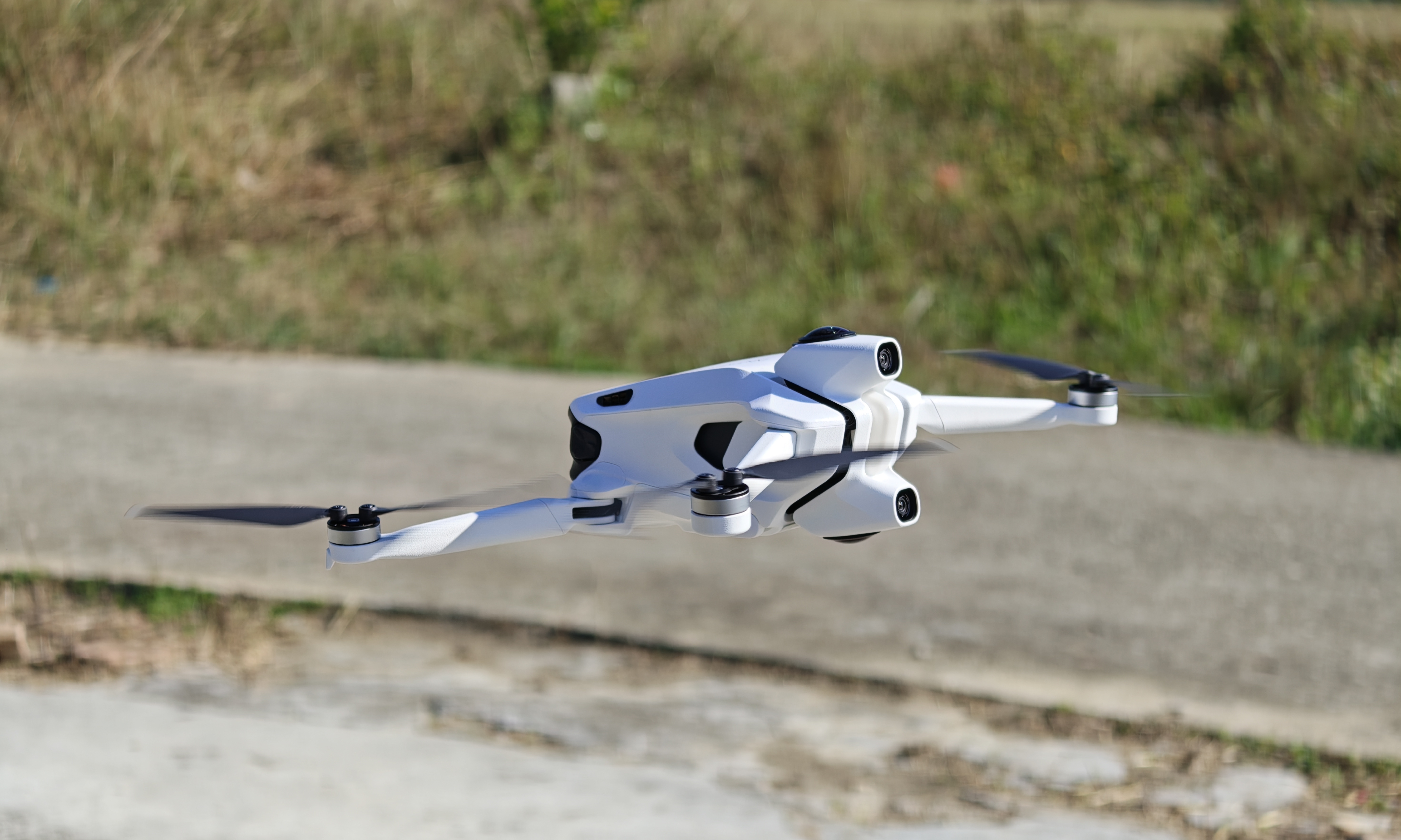 6799元起！影翎Antigravity A1深度评测：小白交互，专业影像