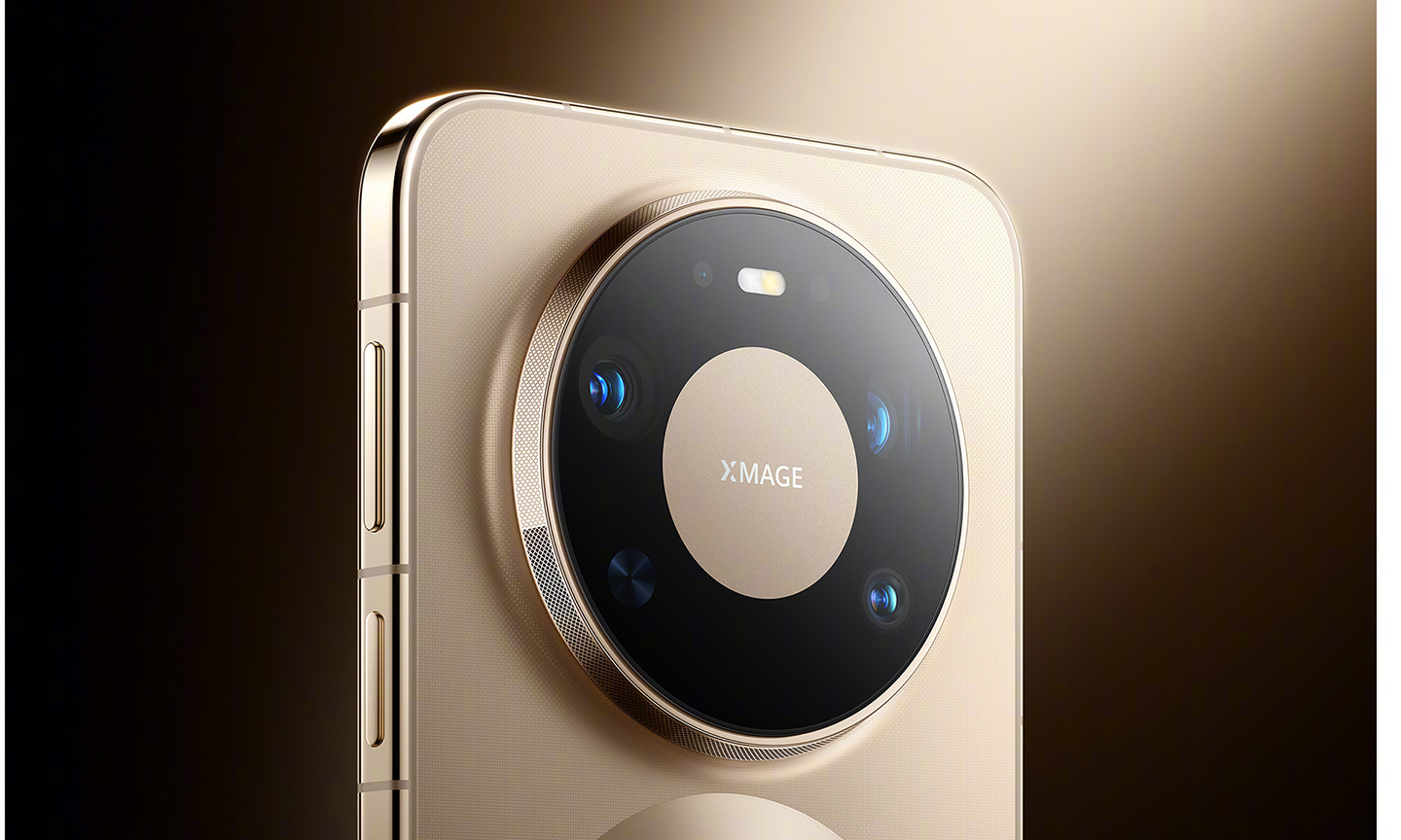 华为Mate 80风扇版要来了？「暴力散热」是真创新还是硬整活？