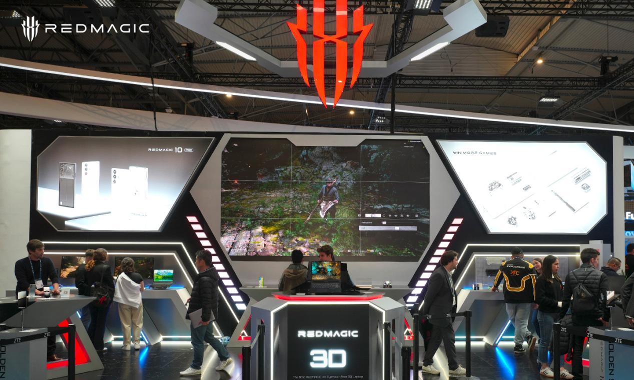 红魔携众多电竞装备亮相MWC 2025 电竞手机/首款裸眼3D游戏本成焦点