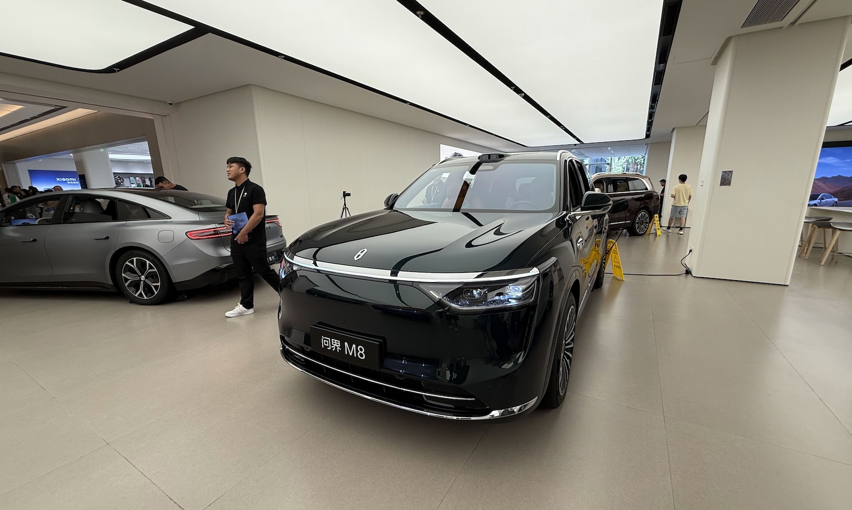 购置税退补车企众生相:鸿蒙智行全系兜底、“蔚小理”相对克制