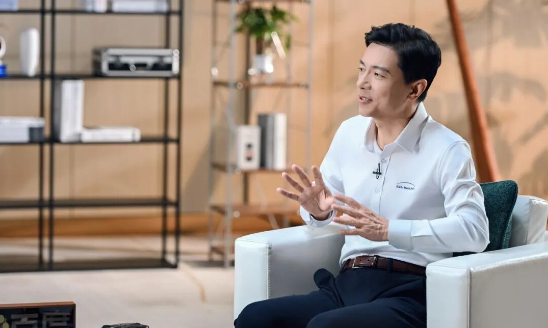 百度“起大早赶晚集”？李彦宏复盘：技术才是破局关键