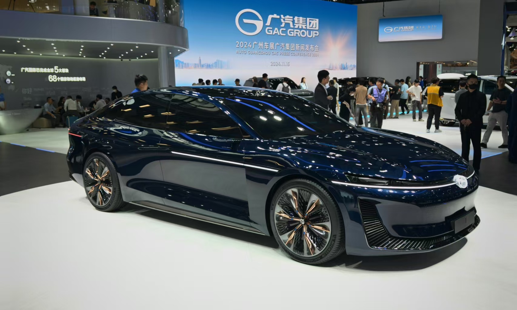 传统车企逐鹿广州车展：有的发猛力，有的已弃疗