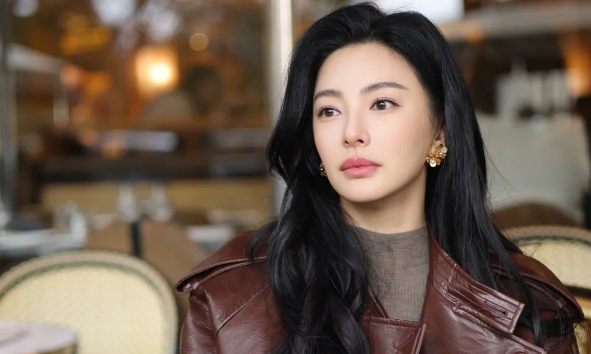 出大事！张雨绮商务全砍、春晚除名，这次真要凉了？