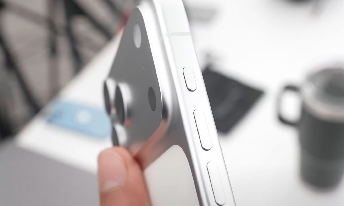 iPhone 17全系换回“铝合金”？只有这款还用钛金属