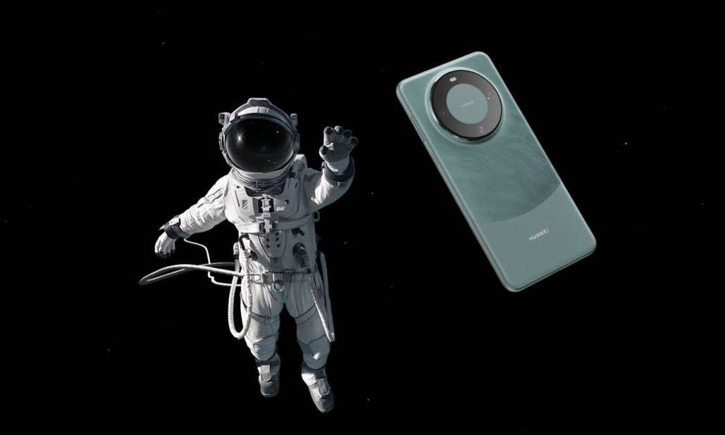 真·地月最强旗舰！华为影业「花式」秀Mate 60系列