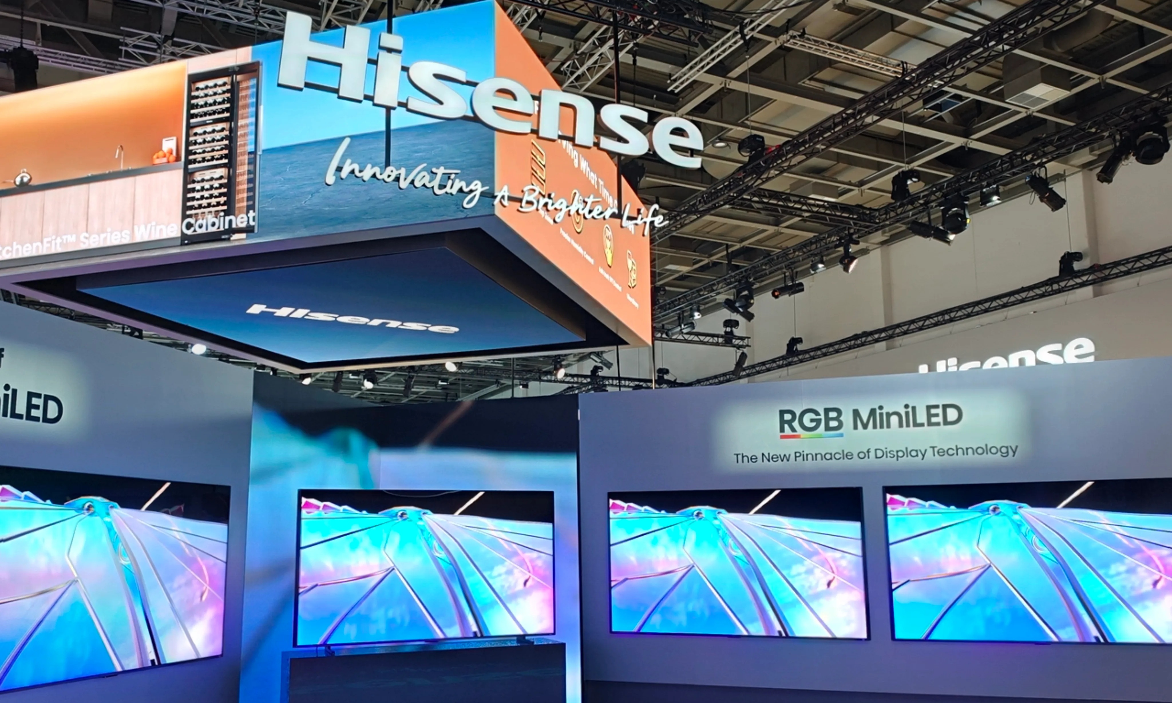 海信IFA黑科技井喷:RGB/场序显示/MicroLED 3D都来了,还有AI家